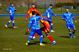 Read more about the article Wysoka porażka Szubinianki. Noteć awansuje na fotel lidera. 