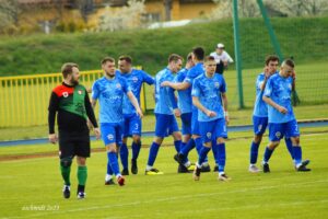 Read more about the article Co to był za mecz! Szubinianka wygrywa z Dębem Barcin!